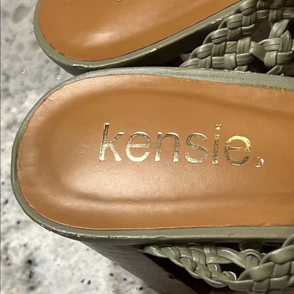 Kensie Women's Green Woven Block Heels 6 - Picture 2 of 9
